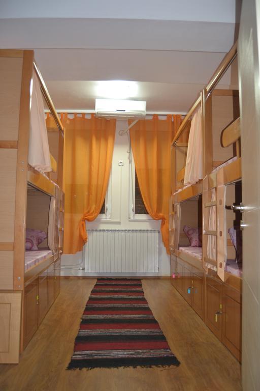 Hostel Valentin 2 Скопье Номер фото