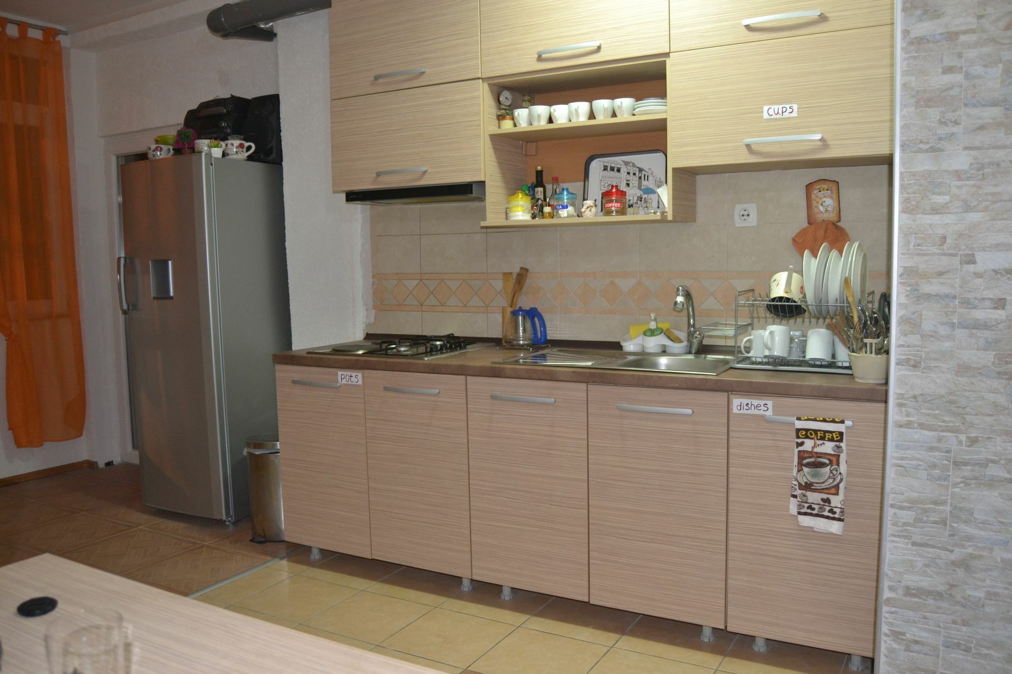 Hostel Valentin 2 Скопье Экстерьер фото